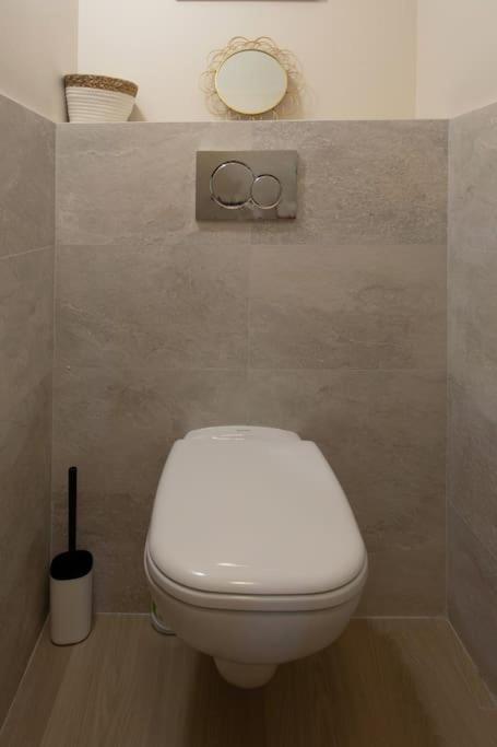 L16 Suite Malonat Vieux Nice 1 Min Mer/ 2 Chbres & Ac Exterior foto